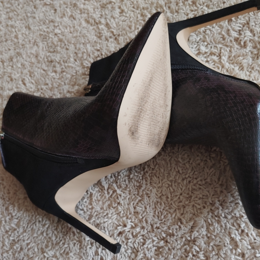Boots - Picture 3 of 3